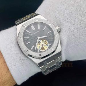 ساعت مردانه ای پی صفحه موج دار سیلور مشکی Audemars Piguet