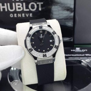 ساعت نگین دار زنانه هابلوت مشکی Hublot
