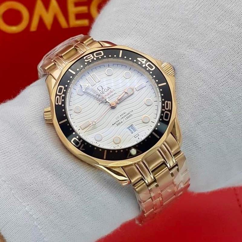 ساعت امگا مردانه مدل سی مستر گلد Omega